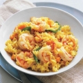 Рецепт - Жареный рис с креветками