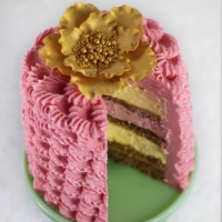 Как красиво украсить торт кремом